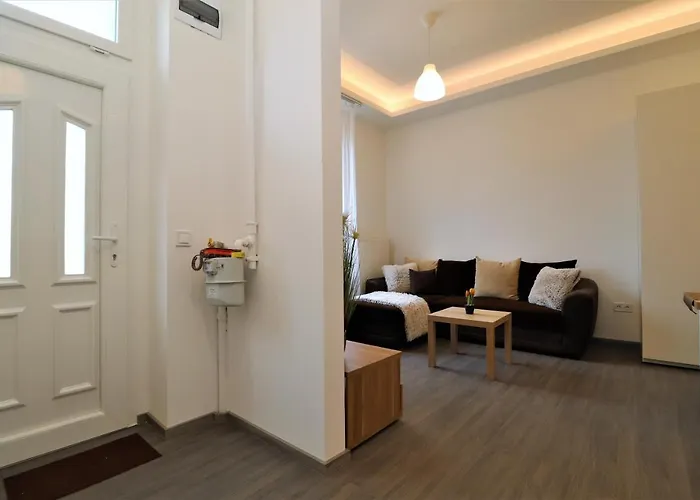 Warm & Welcoming Near To Margaret Bridge Apartament Budapesta